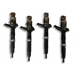 23670-39015 DENSO Vstreky použité